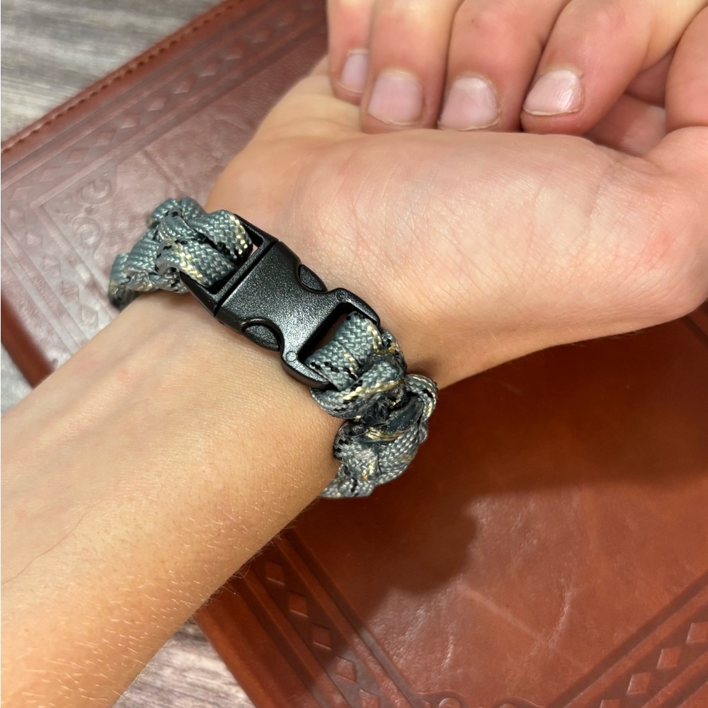 Kids Gray and Tan Paracord Braided Bracelet - Picture 4 of 4